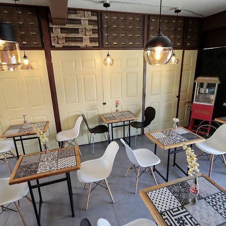 Hostal San Benito 圣萨尔瓦多 外观 照片