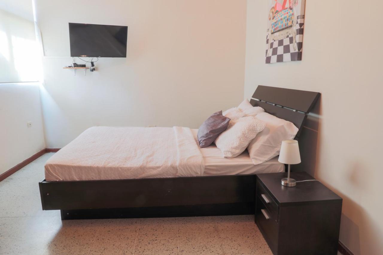 Hostal San Benito 圣萨尔瓦多 外观 照片