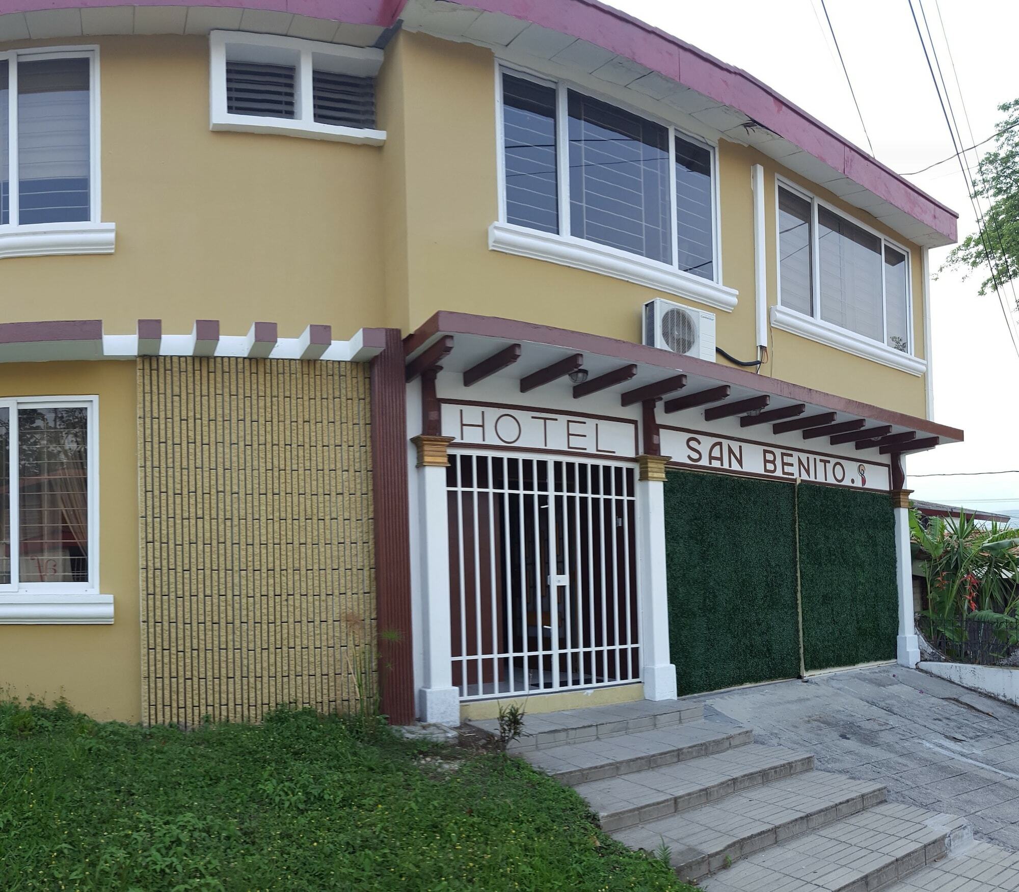 Hostal San Benito 圣萨尔瓦多 外观 照片